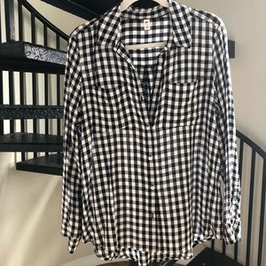 Black and White Gingham Top